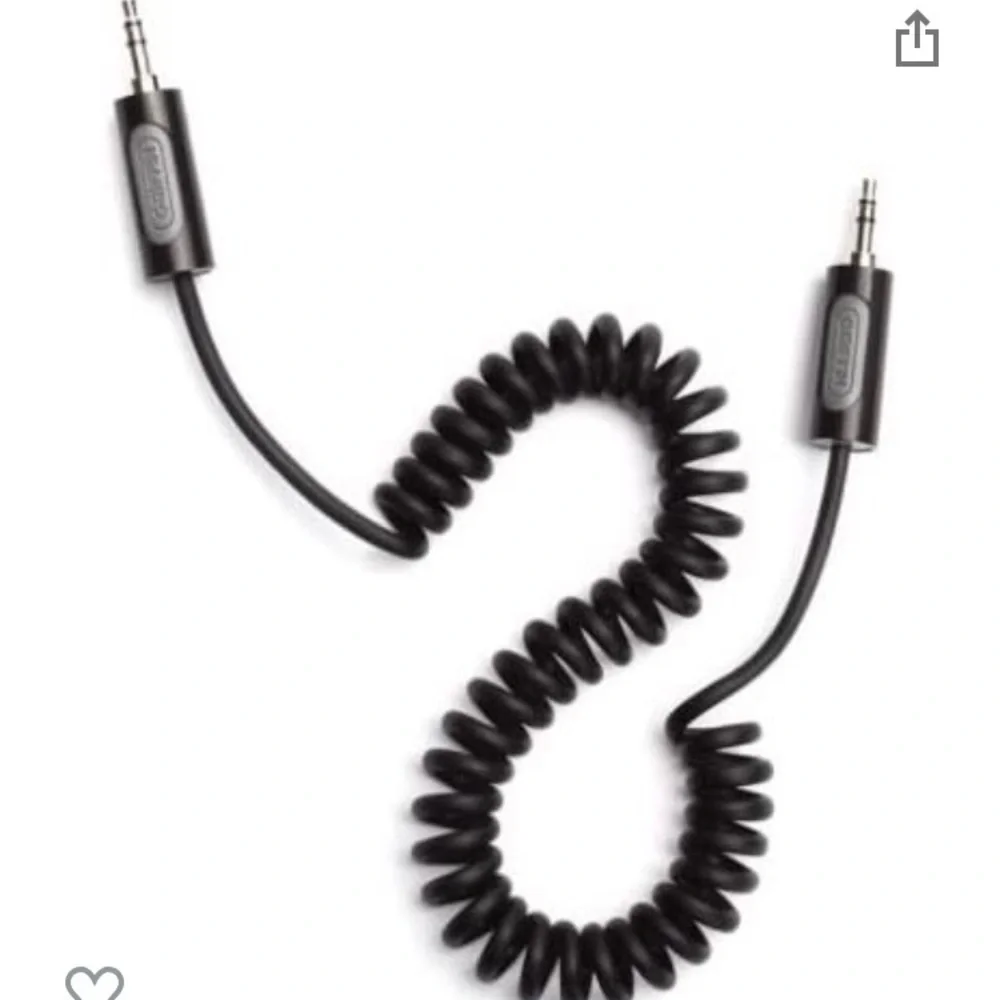Griffin Aux audio cord / purchase from Amazon/ no box gently used